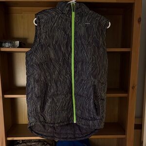 Under Armour Dark Gray and Green Reversible Vest